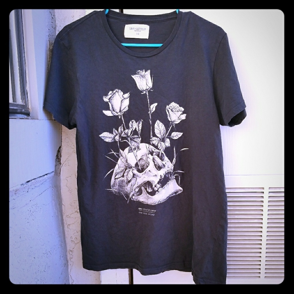 Unisex dark gray "the circle of life" tee